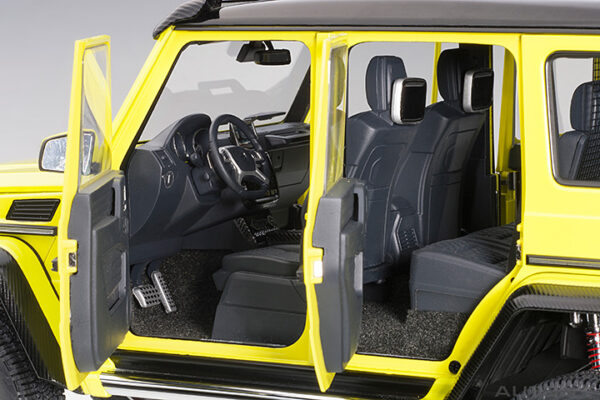 AUTOart Mercedes-Benz G 500 4x4-2 2016 (yellow: electric beam)