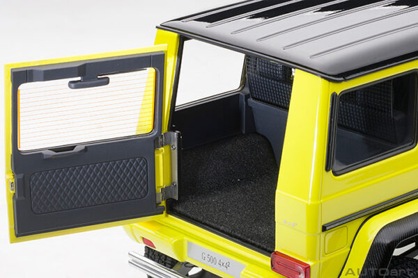 AUTOart Mercedes-Benz G 500 4x4-2 2016 (yellow: electric beam)
