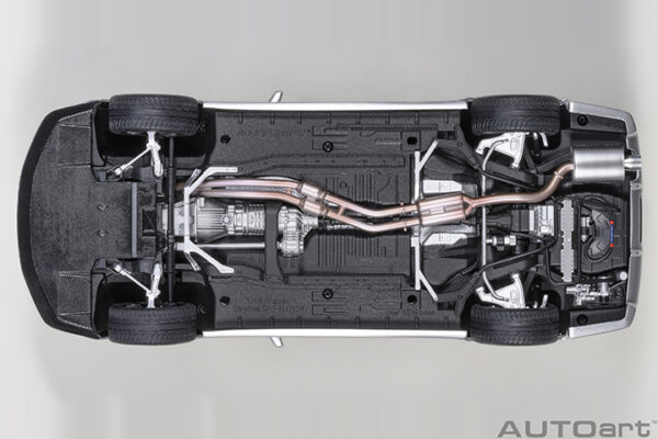 AUTOart Nissan Skyline GT-R(R34) NISMO Z-Tune (Z-Tune silver) 2005