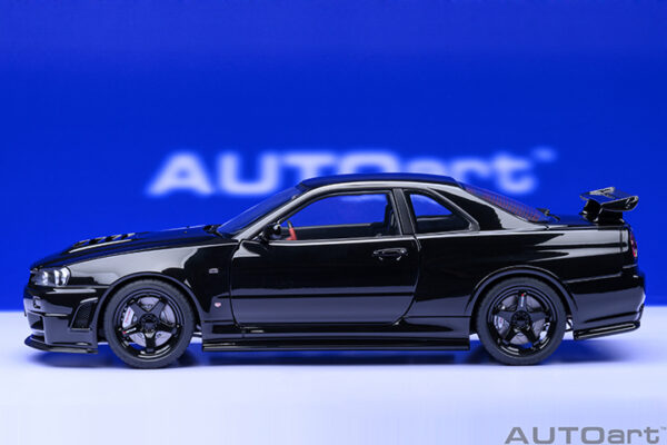 AUTOart Nissan Skyline GT-R(R34) NISMO Z-Tune (black pearl) 2005