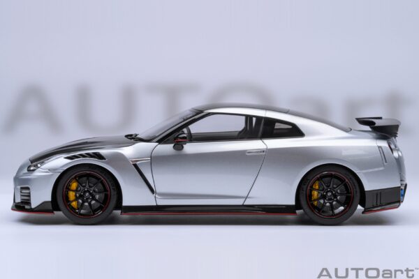 AUTOart Nissan GT-R (R35) Nismo Special Edition – Bild 4