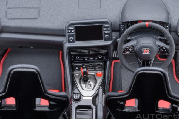 AUTOart Nissan GT-R (R35) Nismo Special Edition – Bild 13