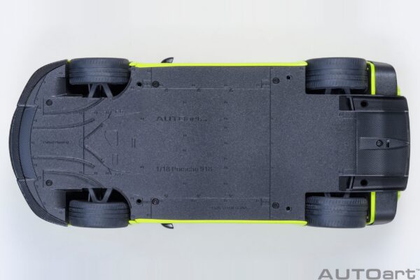 AUTOart Porsche 918 Spyder Weissach Package (Acid Green) – Bild 16