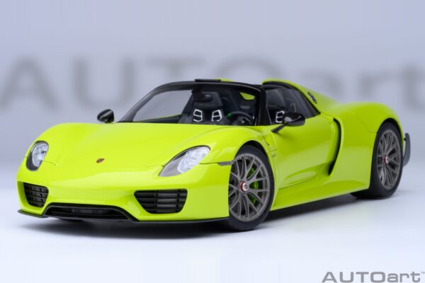 AUTOart Porsche 918 Spyder Weissach Package (Acid Green) – Bild 5