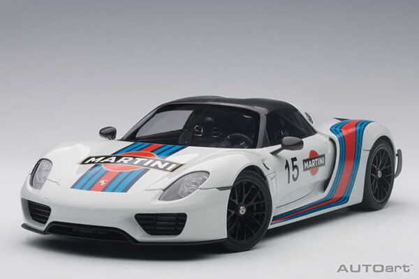 AUTOart Porsche 918 Spyder 2013 Weissach Package