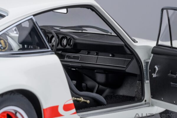 AUTOart Porsche 911 Carrera 2.7 RS “THE CIRCUIT WOLF” – Bild 13