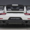 AUTOart Porsche 911 (991.2) GT2RS 2017 Weissach Package (white)