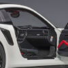 AUTOart Porsche 911 (991.2) GT2RS 2017 Weissach Package (white)