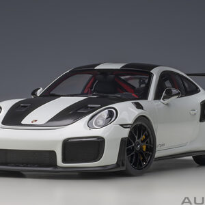 AUTOart Porsche 911 (991.2) GT2RS 2017 Weissach Package (white)