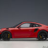 AUTOart Porsche 911 (991.2) GT2RS 2017 Weissach Package (guards red)