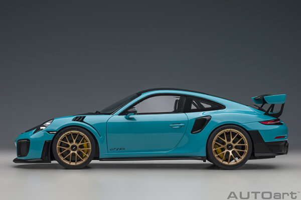 AUTOart Porsche 911 (991.2) GT2RS 2017 Weissach Package (miami blue)