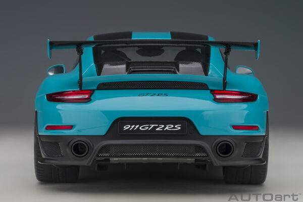 AUTOart Porsche 911 (991.2) GT2RS 2017 Weissach Package (miami blue)