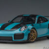 AUTOart Porsche 911 (991.2) GT2RS 2017 Weissach Package (miami blue)