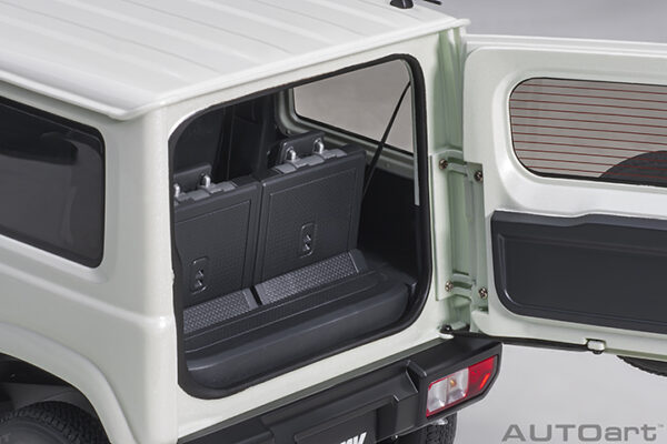 AUTOart Suzuki Jimny (JB64)(660cc:RHD) (pure white pearl) (composite