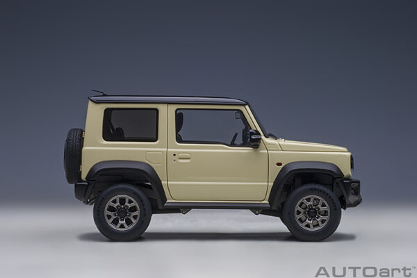 AUTOart Suzuki Jimny (JB74) SIERRA  (chiffon ivory