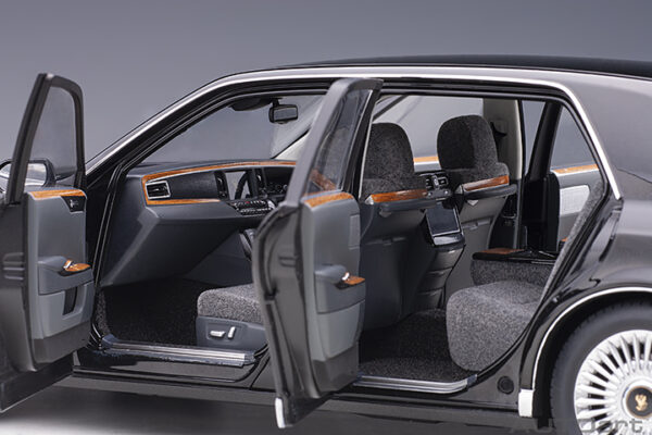 AUTOart Toyota Century 2018 (black) composite model:full openings