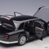 AUTOart Toyota Century 2018 (black) composite model:full openings