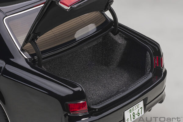 AUTOart TOYOTA CENTURY GRMN (black) 2019