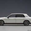 AUTOart TOYOTA CENTURY GRMN (pearl white) 2019