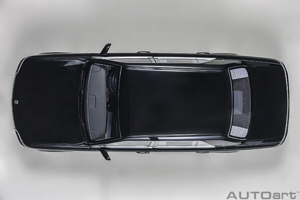 AUTOart TOYOTA CENTURY SPECIAL EDITION WITH CURTAIN (black) 2019