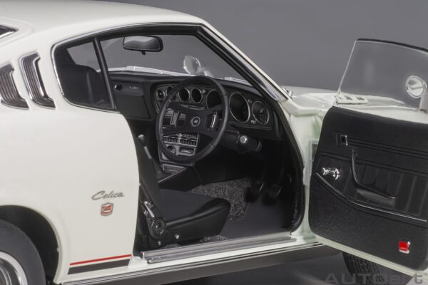 AUTOart Toyota Celica Liftback 2000GT (RA25) 1973 (White) 1:18 – Bild 12