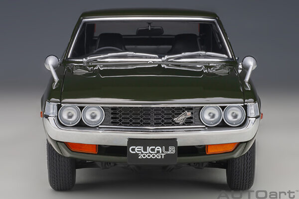 AUTOart Toyota Celica Liftback 2000 GT (RA25) 1973 (moss green)