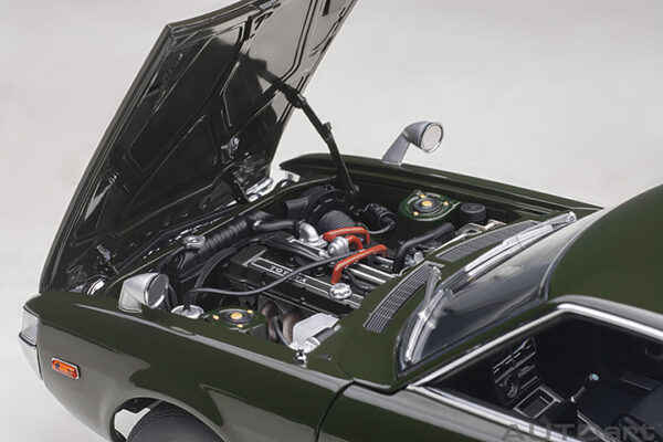AUTOart Toyota Celica Liftback 2000 GT (RA25) 1973 (moss green)