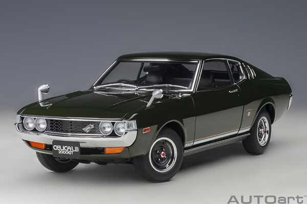 AUTOart Toyota Celica Liftback 2000 GT (RA25) 1973 (moss green)