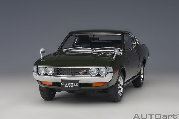 AUTOart Toyota Celica Liftback 2000 GT (RA25) 1973 (moss green)