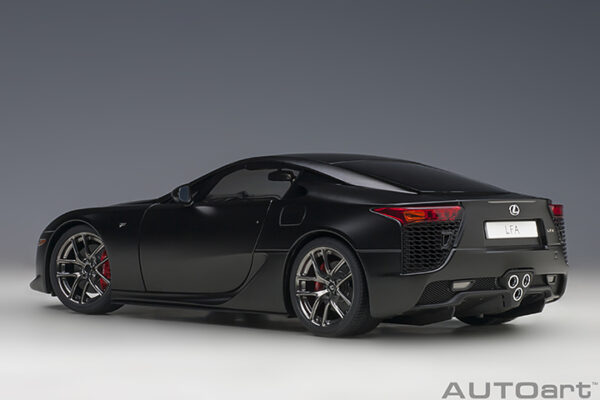 AUTOart Lexus LFA 2010 (matt black)