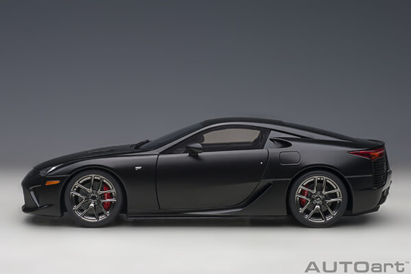 AUTOart Lexus LFA 2010 (matt black)