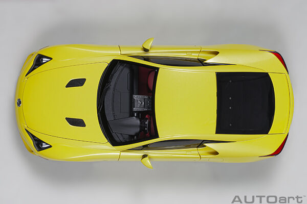 AUTOart Lexus LFA 2010 (pearl yellow)