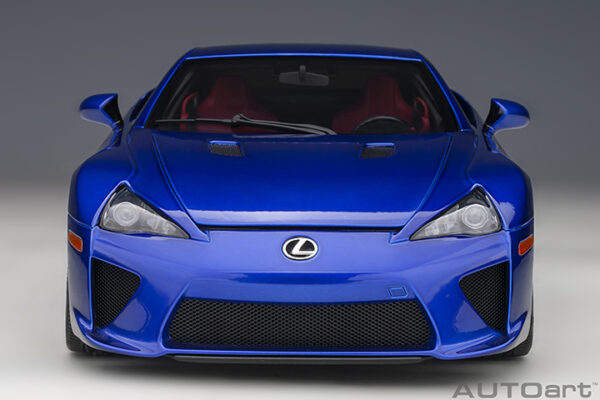 AUTOart Lexus LFA 2010 (pearl blue)