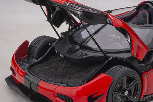 AUTOart Koenigsegg Agera RS 2015 (chilli red:carbon:black