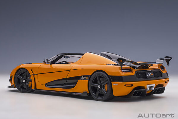 AUTOart Koenigsegg Agera RS 2015 (cone orange:carbon:black