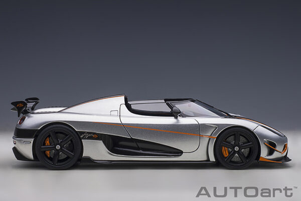 AUTOart Koenigsegg Agera RS 2015 (moon silver:carbon:orange