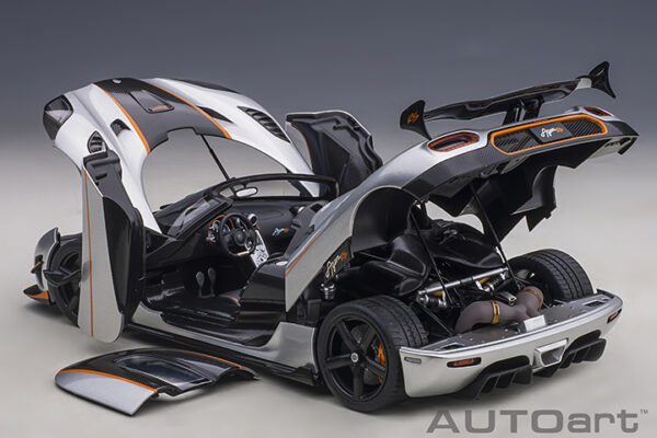 AUTOart Koenigsegg Agera RS 2015 (moon silver:carbon:orange