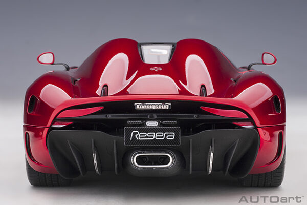 AUTOart Koenigsegg Regera 2016 (apple red:metallic red)