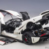 AUTOart Koenigsegg Regera 2016 (crystal white:carbon:red