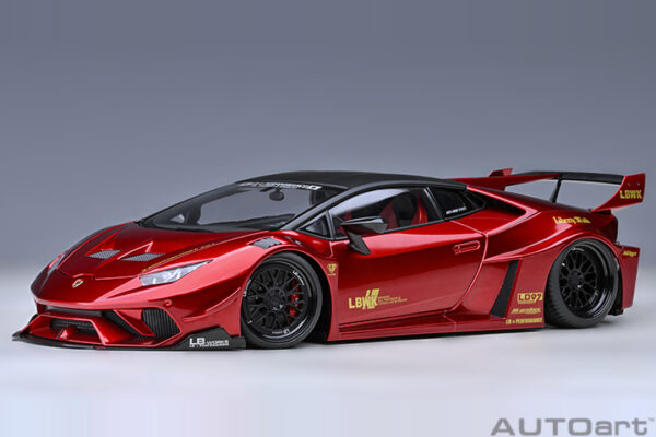 AUTOart LIBERTY WALK LB SILHOUETTE WORKS Huracan GT  2019