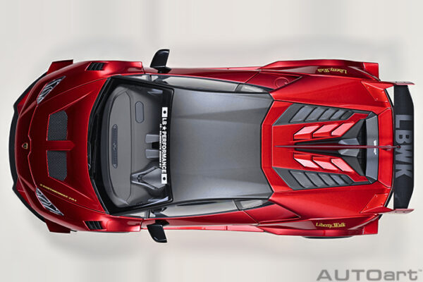 AUTOart LIBERTY WALK LB SILHOUETTE WORKS Huracan GT  2019