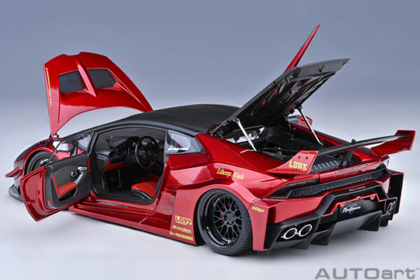 AUTOart LIBERTY WALK LB SILHOUETTE WORKS Huracan GT  2019