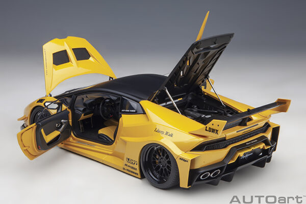 AUTOart LIBERTY WALK LB SILHOUETTE WORKS Huracan GT  2019
