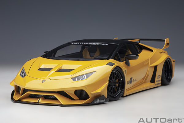 AUTOart LIBERTY WALK LB SILHOUETTE WORKS Huracan GT  2019