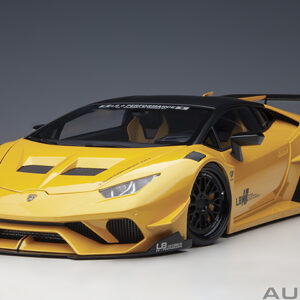 AUTOart LIBERTY WALK LB SILHOUETTE WORKS Huracan GT  2019
