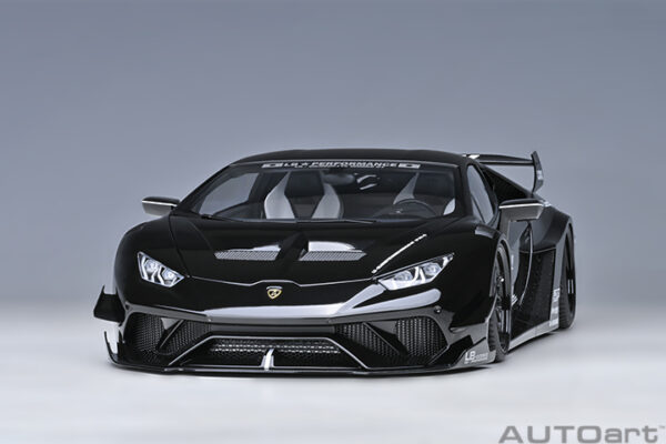 AUTOart LIBERTY WALK LB SILHOUETTE WORKS Huracan GT  2019