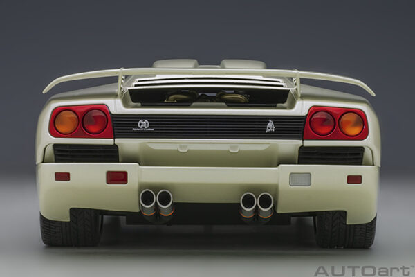 AUTOart Lamborghini Diablo SE JOTA 1995 (balloon  white: