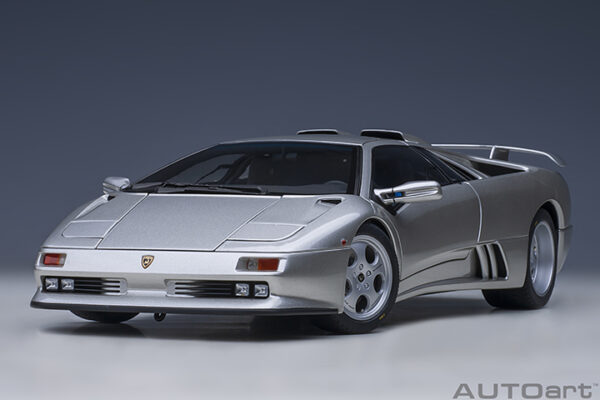 AUTOart Lamborghini Diablo SE JOTA 1995 (titanio:silver.)