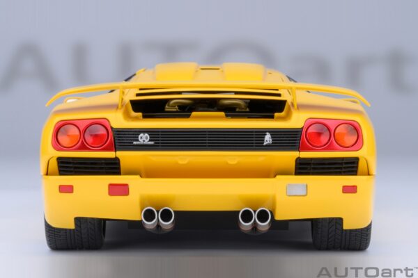 AUTOart Lamborghini Diablo SE JOTA (Superfly Yellow) – Bild 18