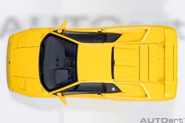 AUTOart Lamborghini Diablo SE JOTA (Superfly Yellow) – Bild 17